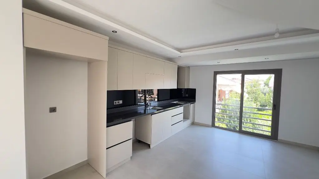 Fitted kitchen